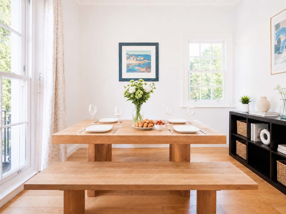 Dining details