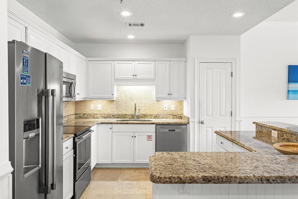 Legacy 102 Kitchen