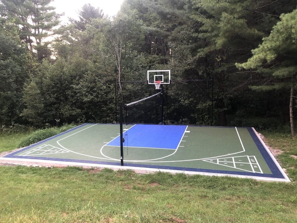 Sport court