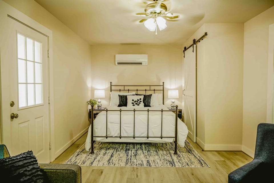 Queen bed