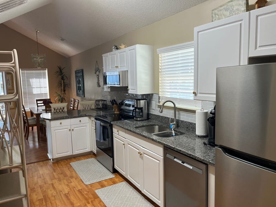 Kitchen- new appliances April 2025