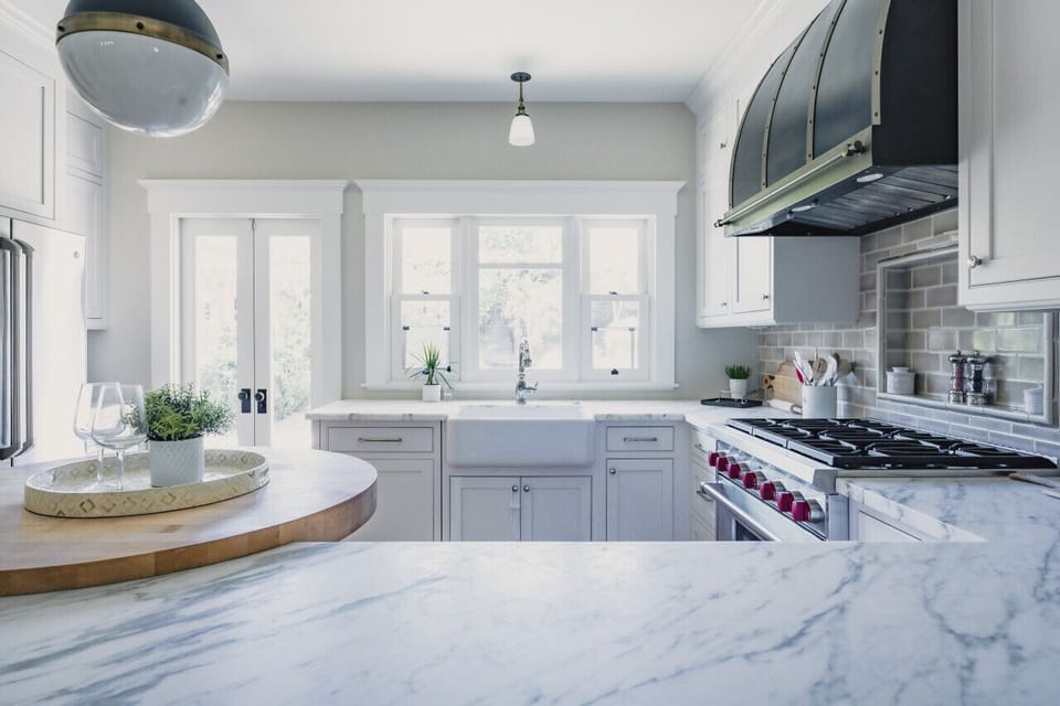 Massive kitchen, tons of counter space