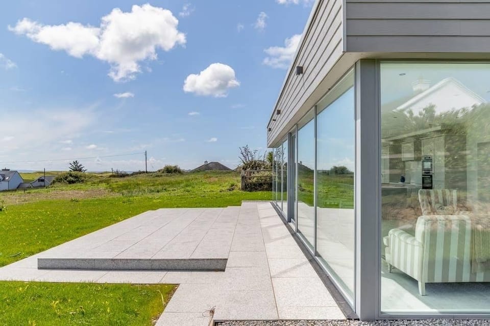 Out side view of Ellery Lodge Ballyellery Lahinch Co. Clare on the Wild Atlantic Way