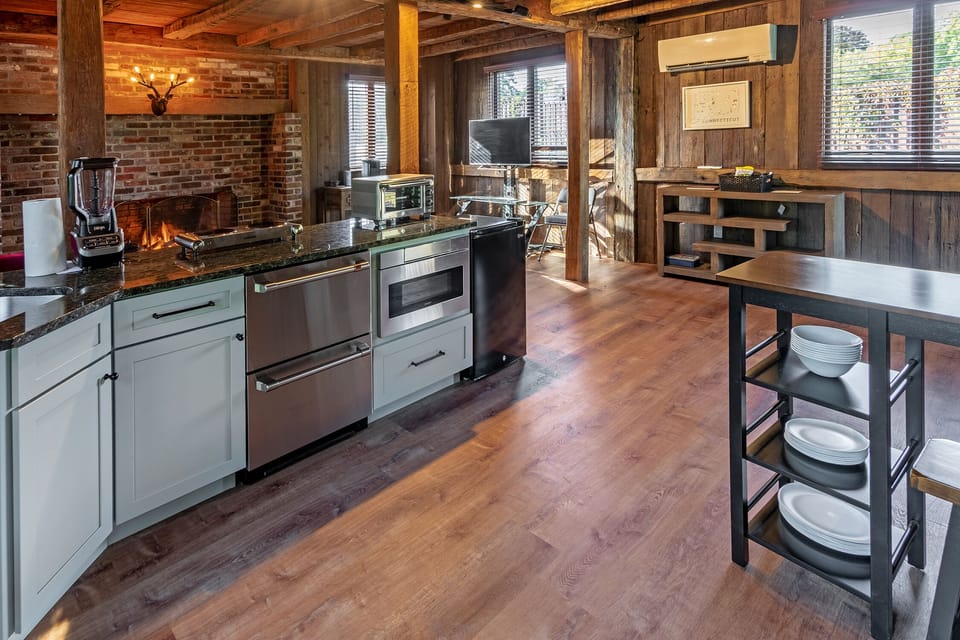 Kitchenette