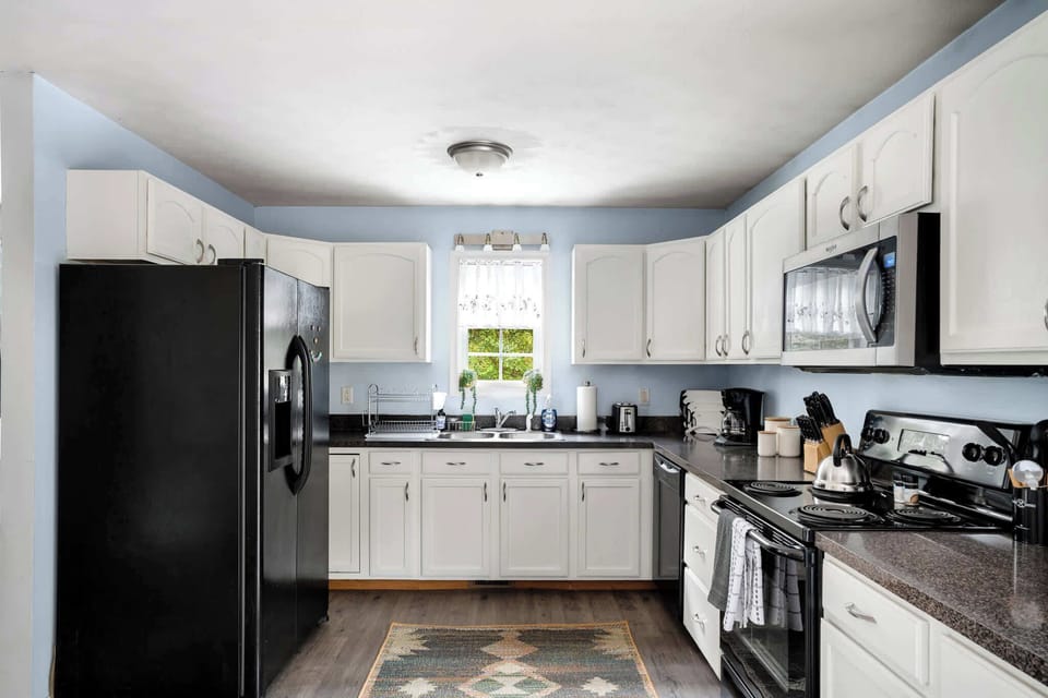 Bring your family recipes or pick up some local favorites - there's plenty of prep space.