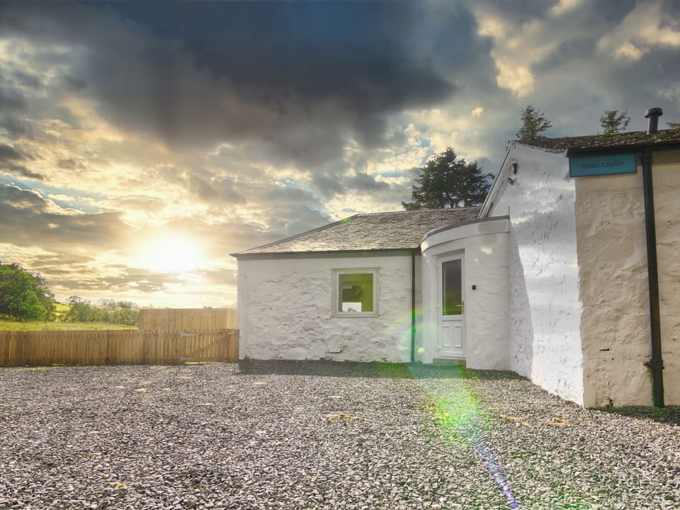Exterior | Easter Caiplich - Dalnagar Castle And Cottages, Glenshee, Cairngorms