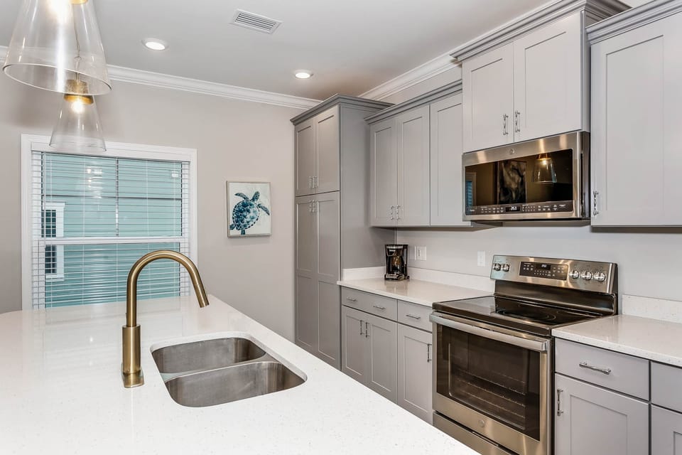 Kitchen (1)