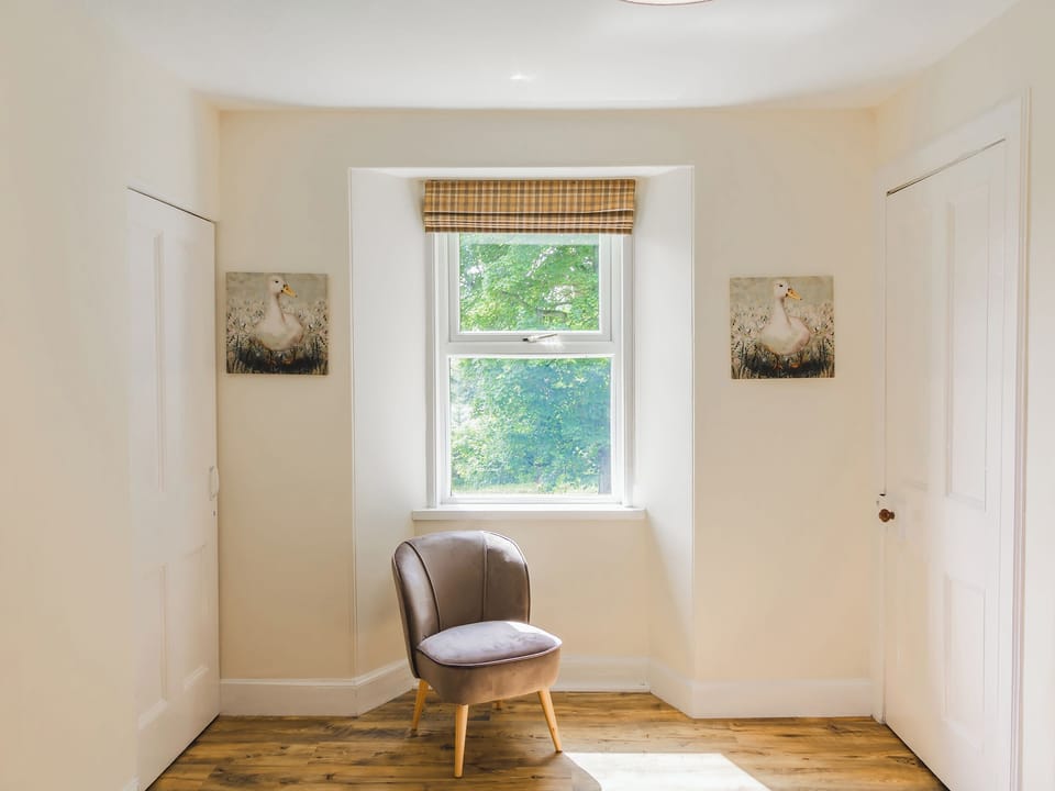 Spacious twin bedroom | Keepers Cottage - Dalnagar Castle And Cottages, Glenshee, Cairngorms