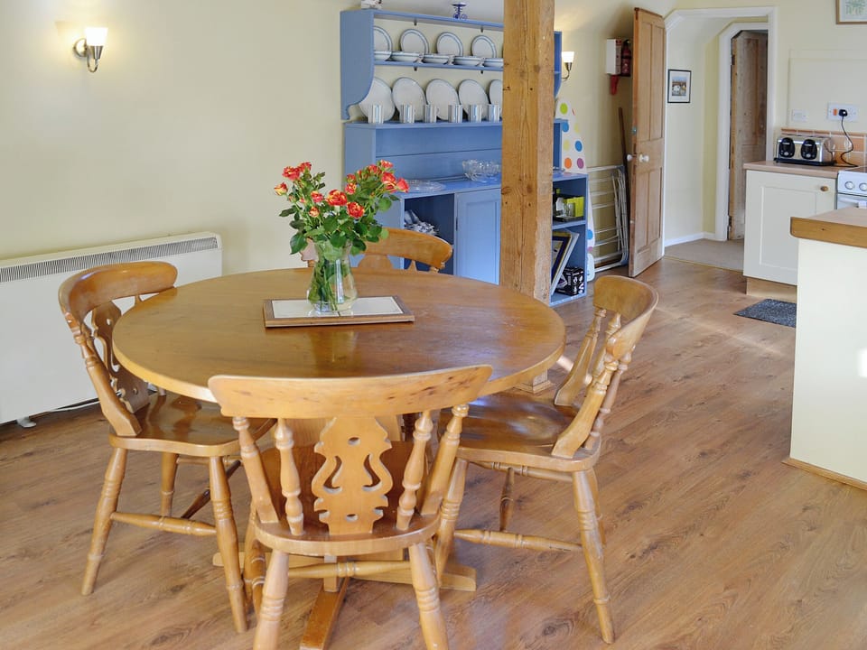 Kitchen/diner | Waxway Farm Cottages - Bats Cottage, Ottery St Mary