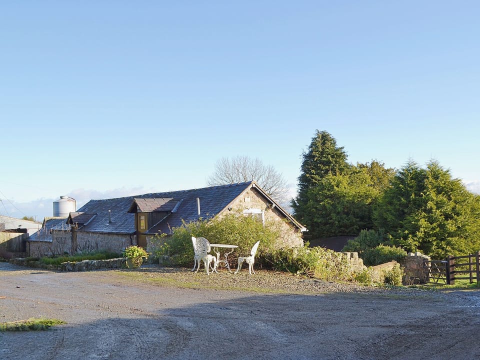 Exterior | Parc Uchaf Cottages - Stable Cottage, Oswestry