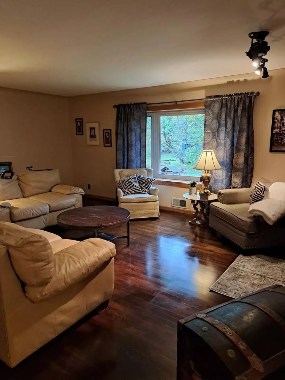Living room.