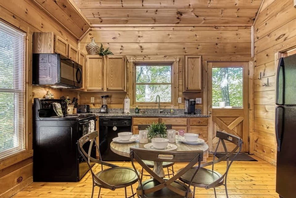 Cook up memories in this beautifully crafted space with serene views!