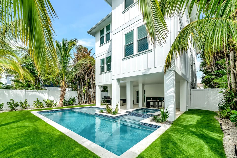 Beachly Beloved by AMI Locals