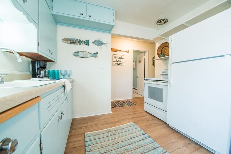 Kitchen in Geneva Suite