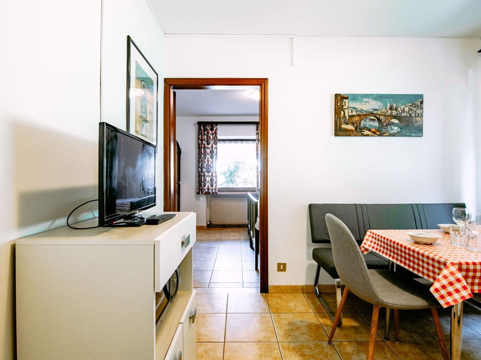 Table, Furniture, Chair, Cabinetry, Interior Design, Building, Wood, Drawer, Floor, Flooring