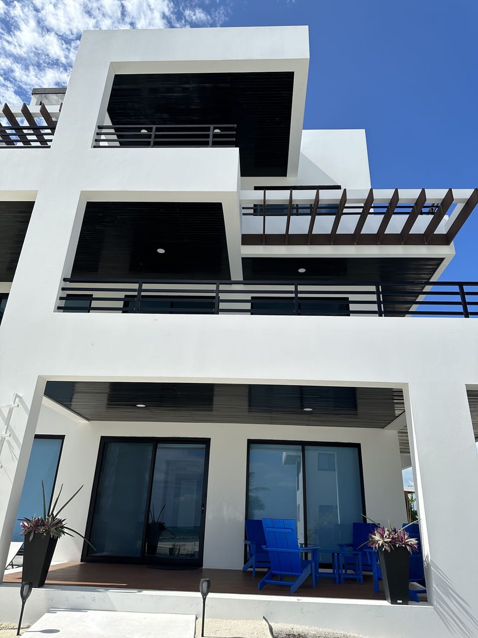 We are located in the 1st floor ( no steps to clime, adaptable for handicap)