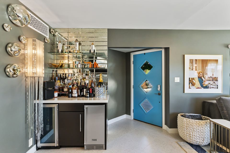 Front door & bar with wine fridge & Thor ice maker
