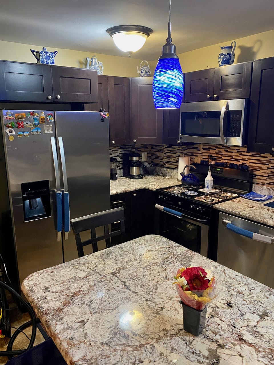 Kitchen, main level