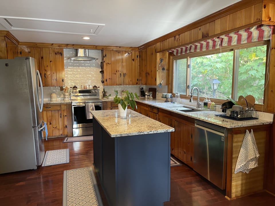 Kitchen. 