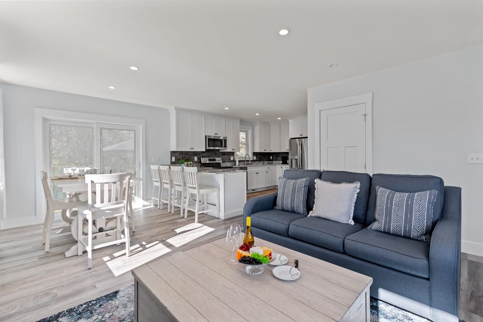 Dining room table seating as well as bar top seating.