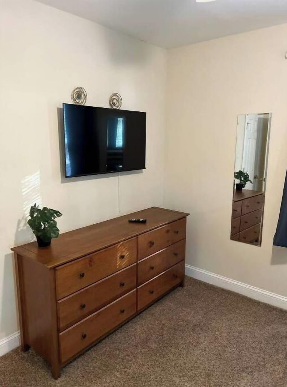 1st bedroom Bunk Full beds 