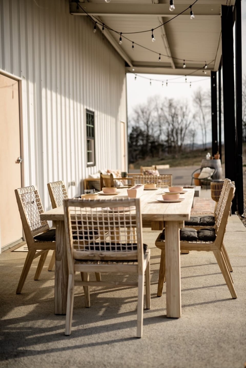 Outdoor dining