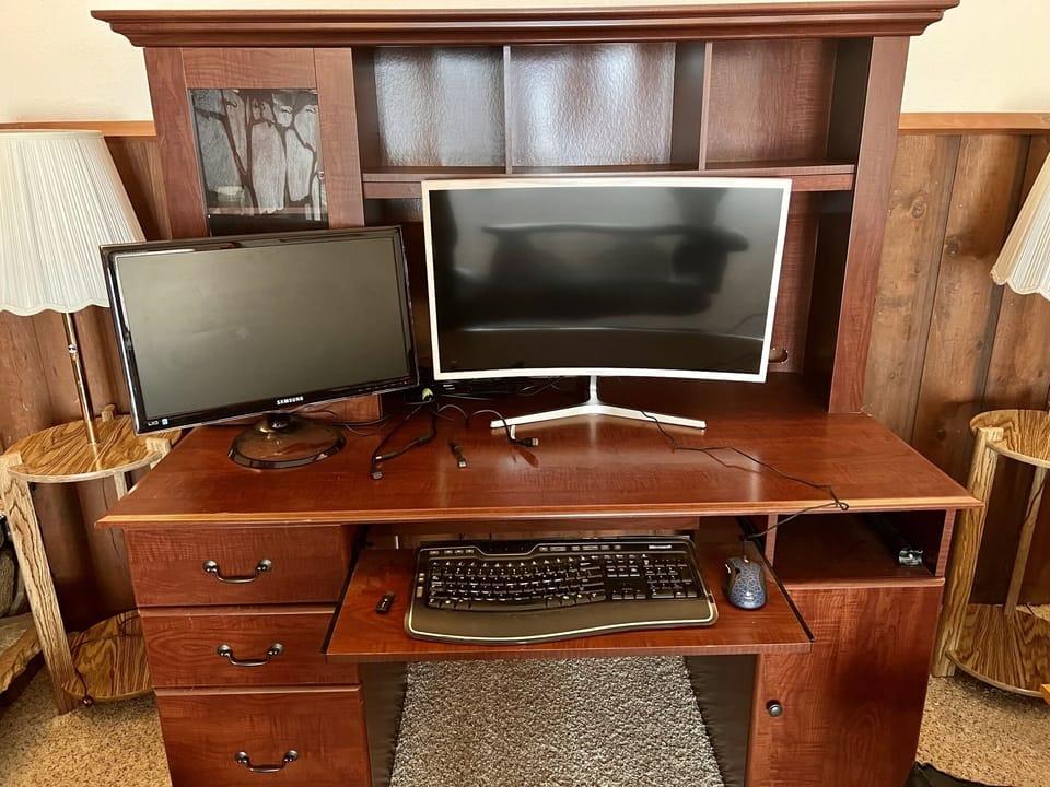 Work Space available with dual monitors 