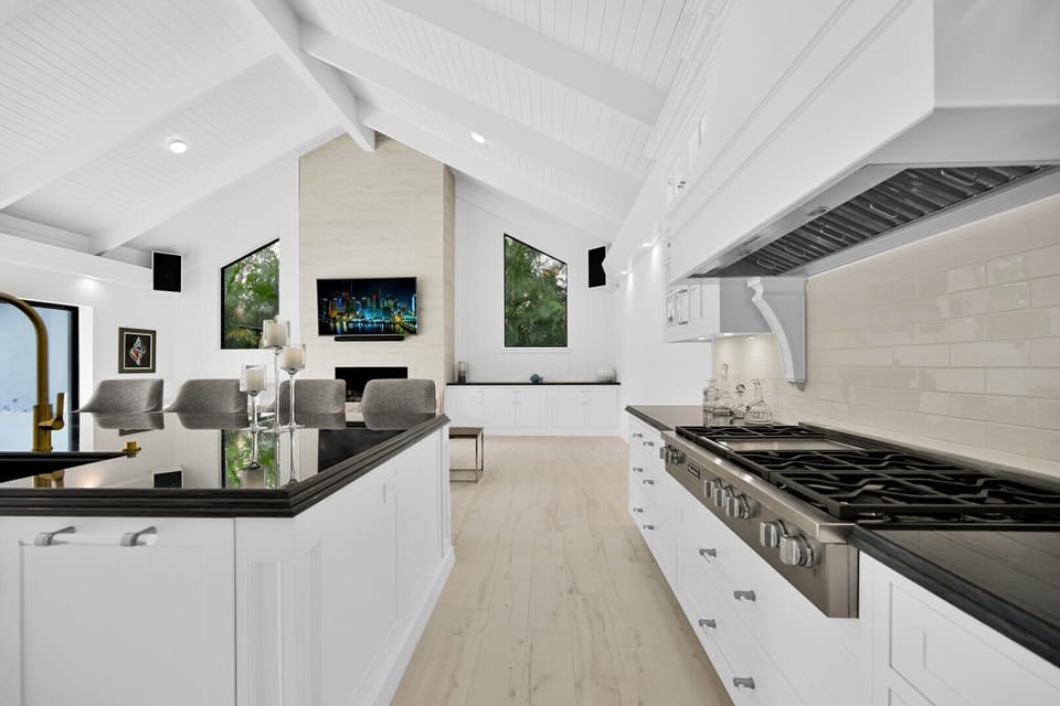 Modern kitchen with quality fittings
Immaculately clean for your arrival