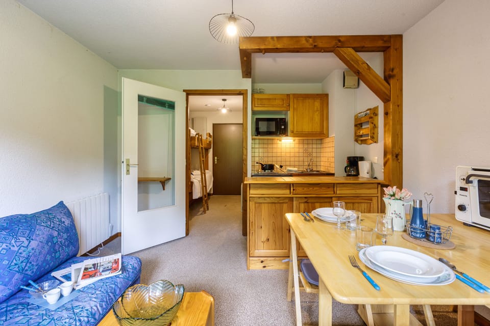 Living and dining room