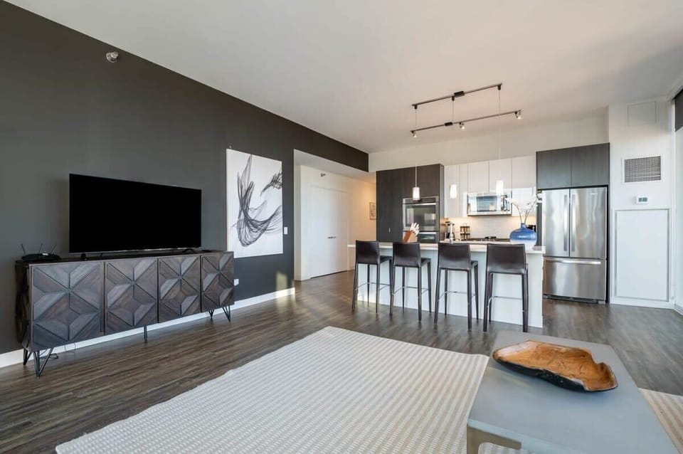 Living area and bar