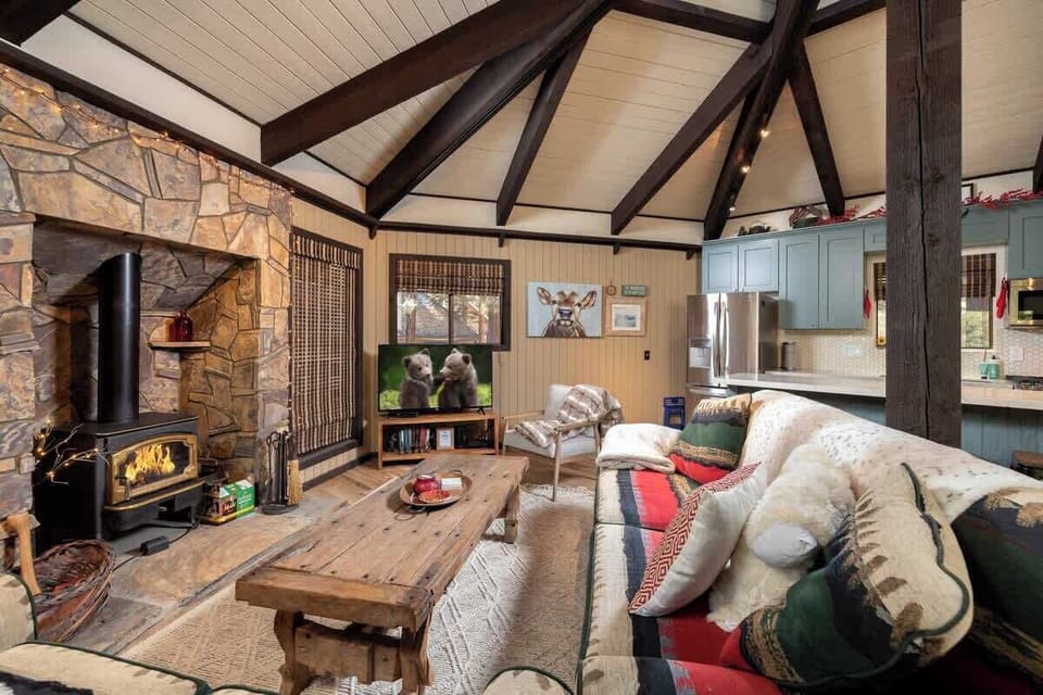 Towering ceilings with sky light.