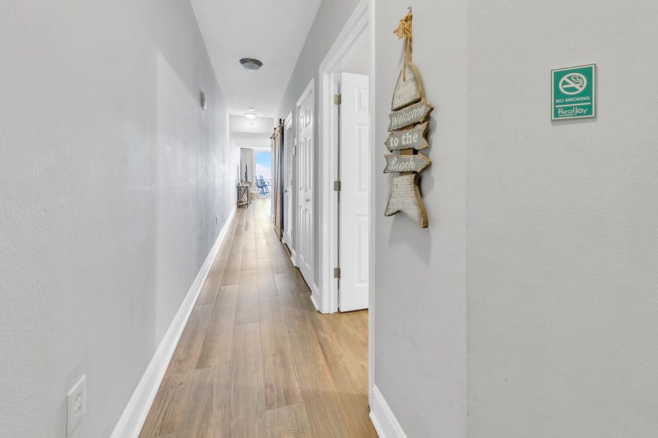 Welcome in to Majestic Beach Towers 1-2205