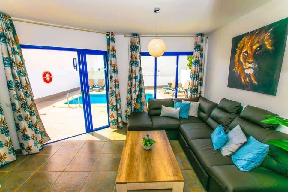  Casa Gecko (LH224) - Lounge with Pool View 