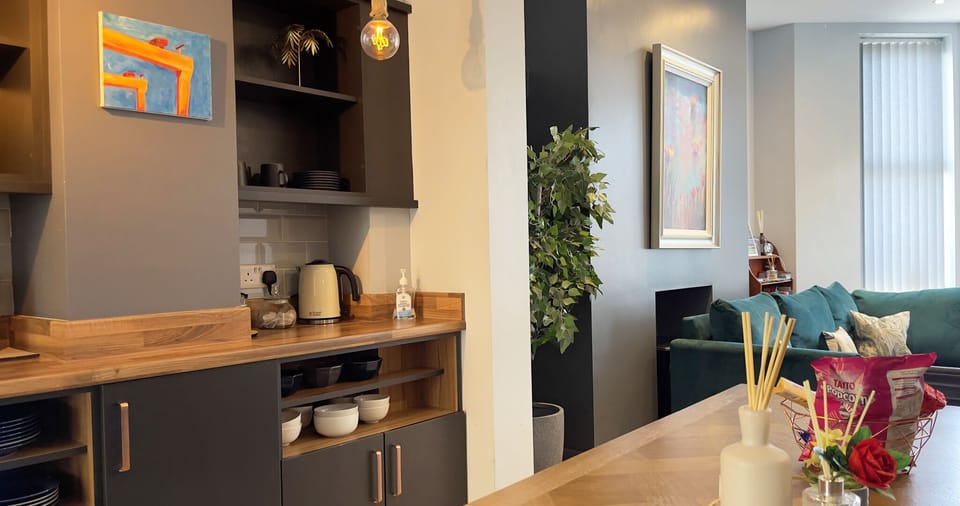 Dinning and Lounge area