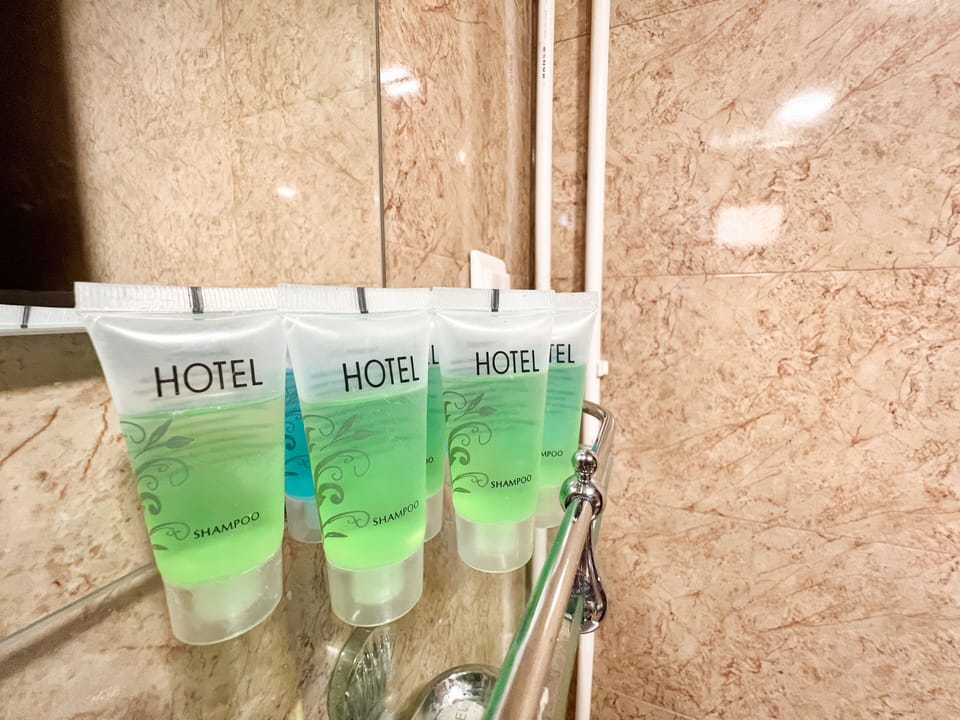 Bathroom amenities