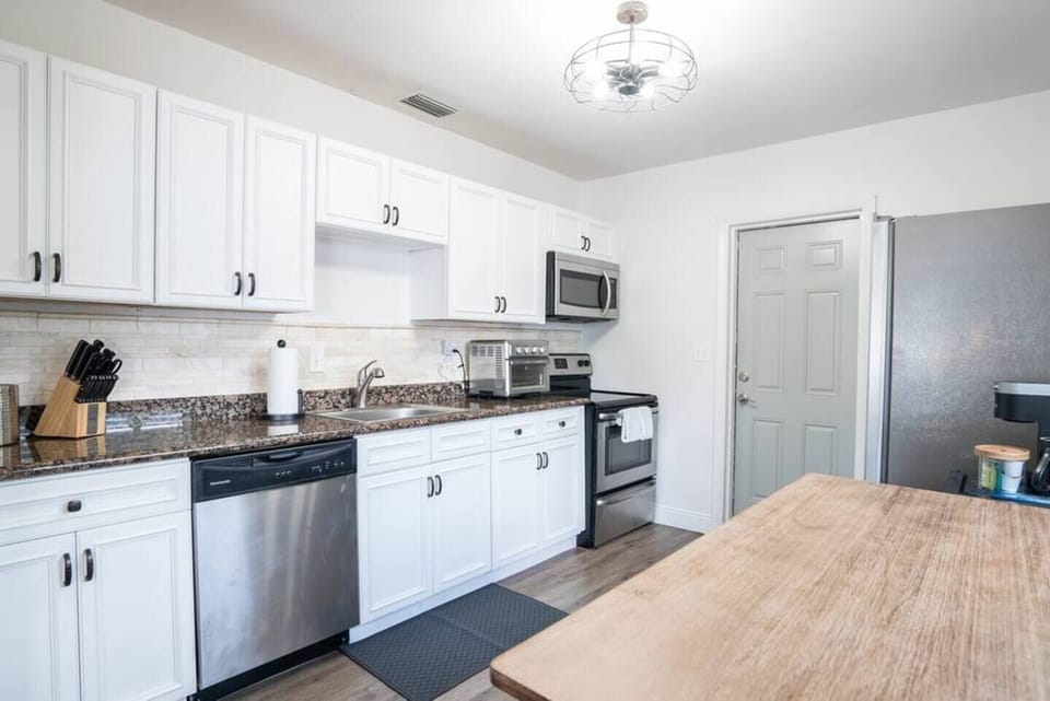 Full cook kitchen