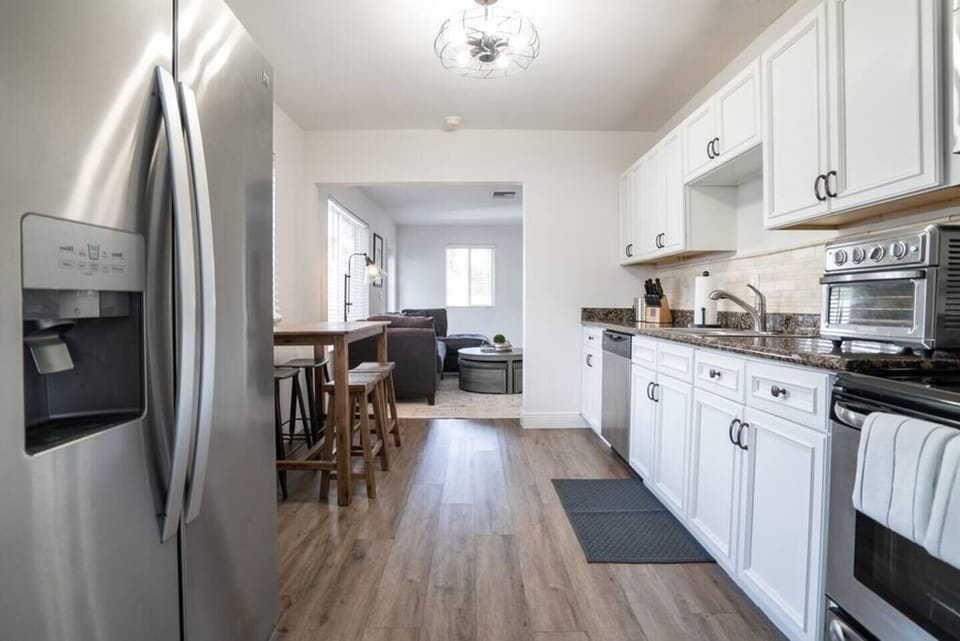 Full cook kitchen