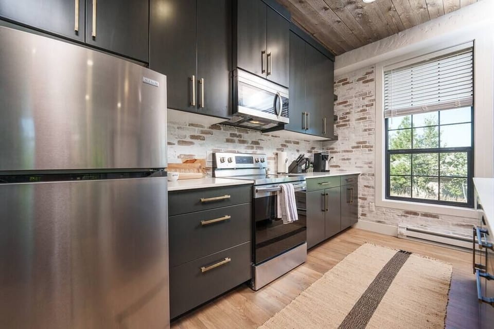 Kitchen (1)