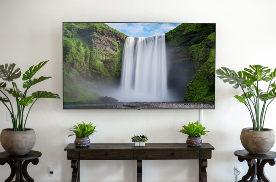 86" flat screen HD TV