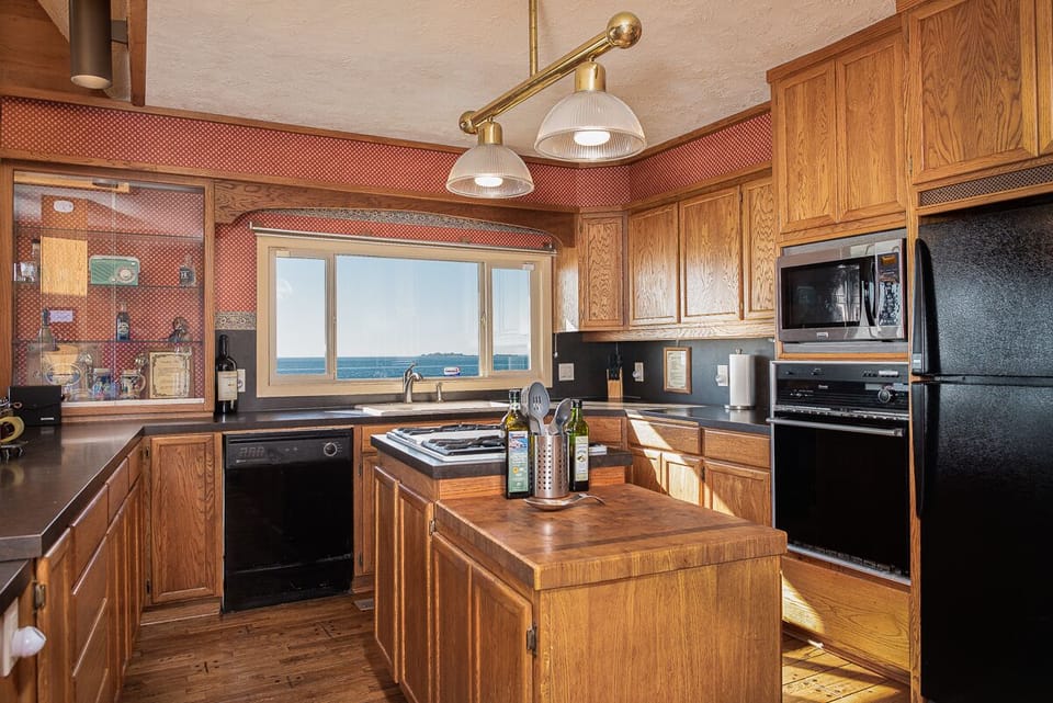 Never too many cooks in the kitchen. Cooking with a view. 