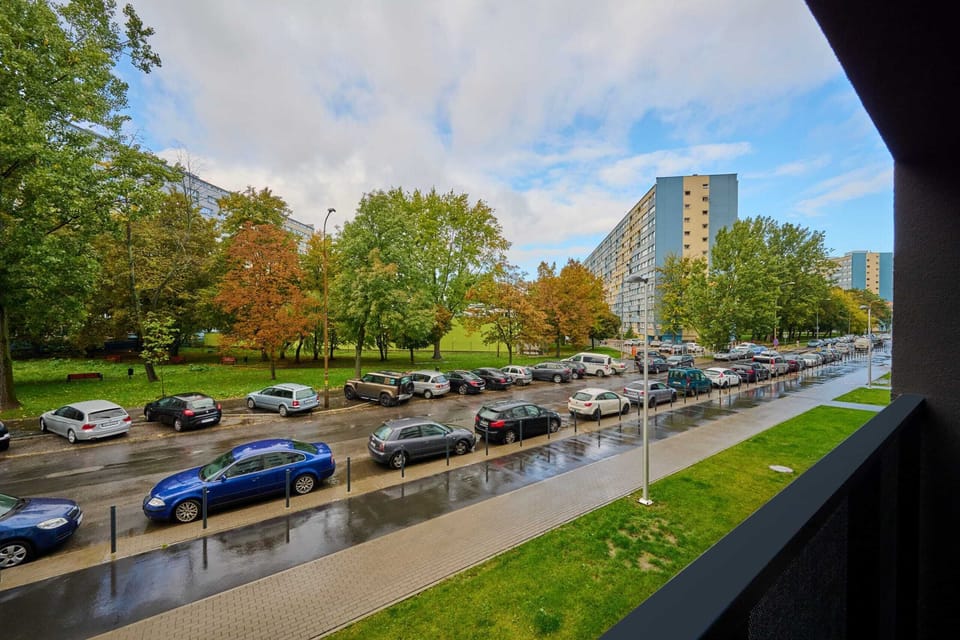 A view of the modern neighbourhood.
