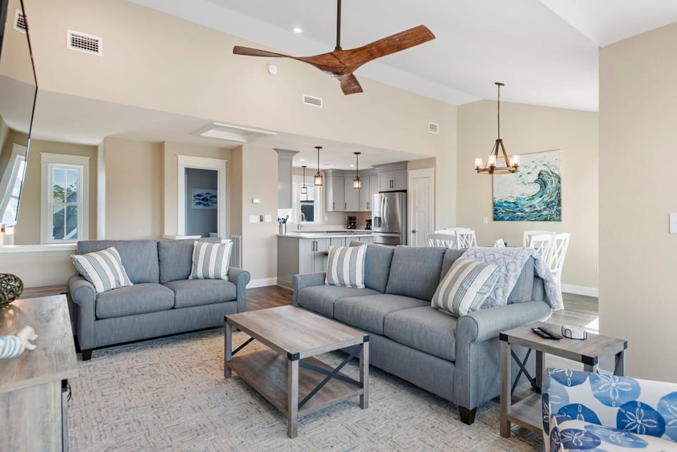CLP202A: Sound Xcape | Top Level Living Area