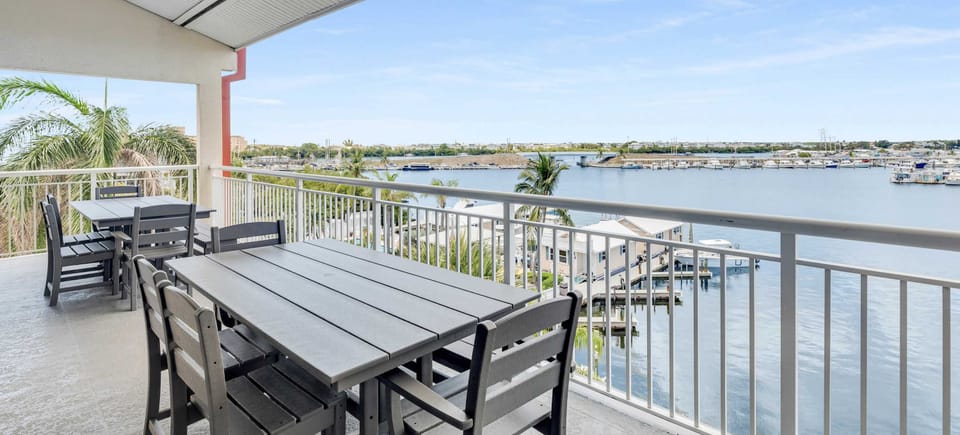 Polywood Dining with water views