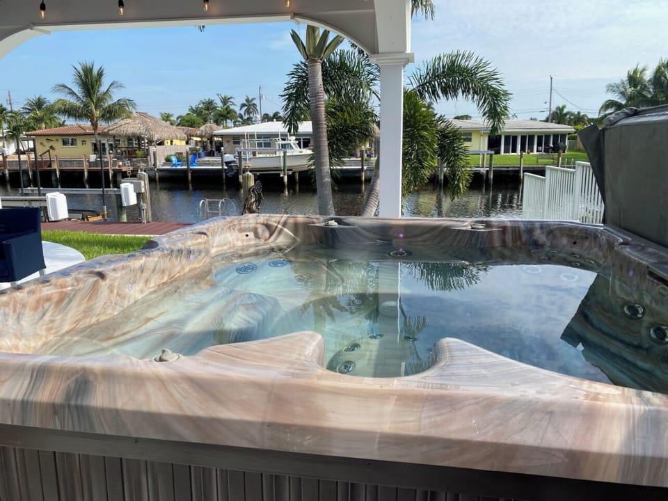 Jacuzzi