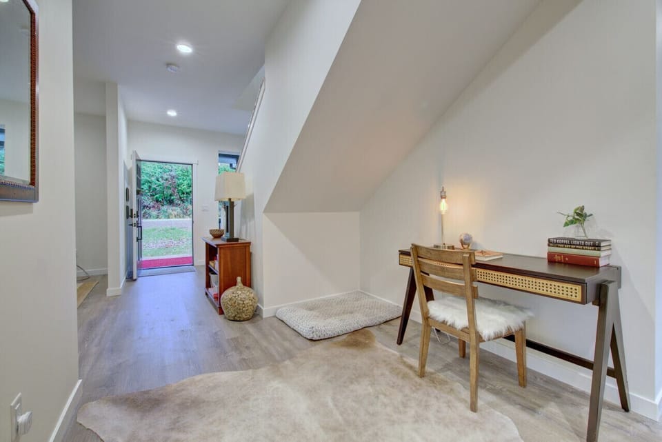 If you need to do some work during your stay we have a desk for you