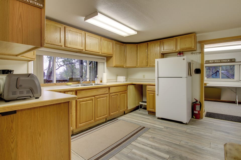 Kitchen | Cooking Basics | Coffee Maker | Microwave | Toaster | Toaster Oven