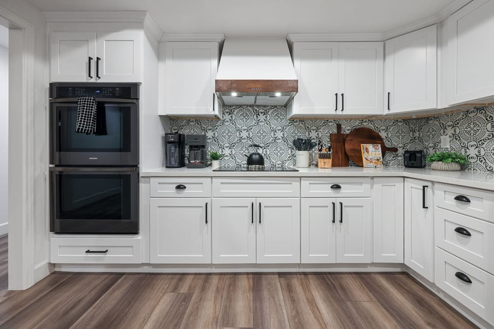 Double ovens for the perfect family meal in this lovely 3 bedroom home.