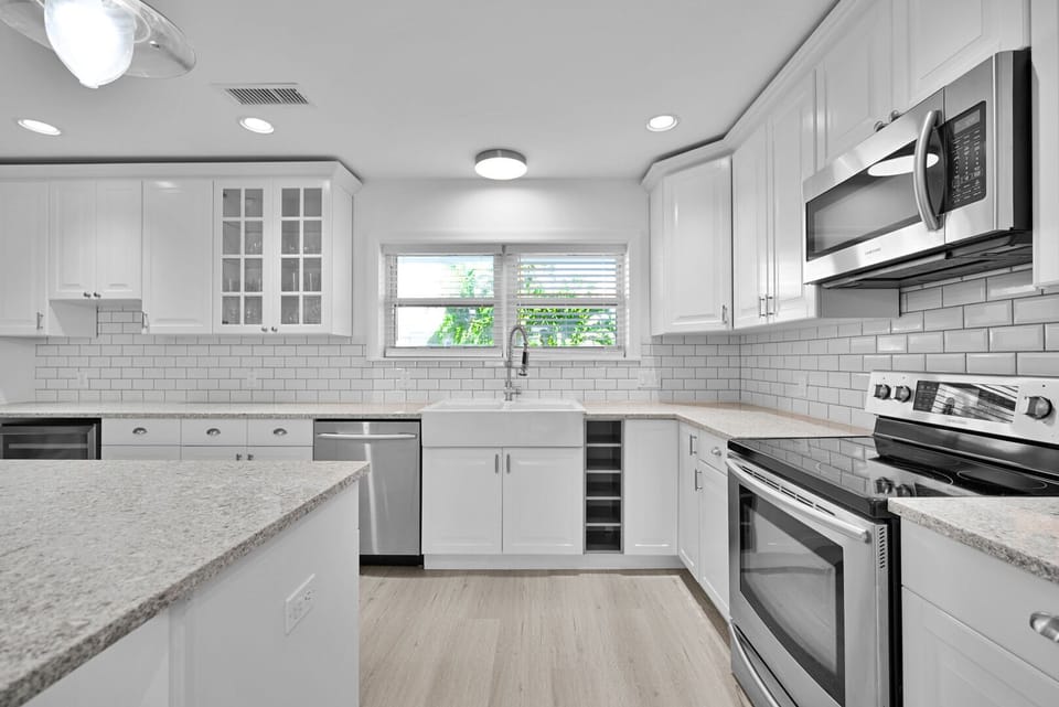This modern kitchen is fully equipped with all utensils and crockery for your stay.