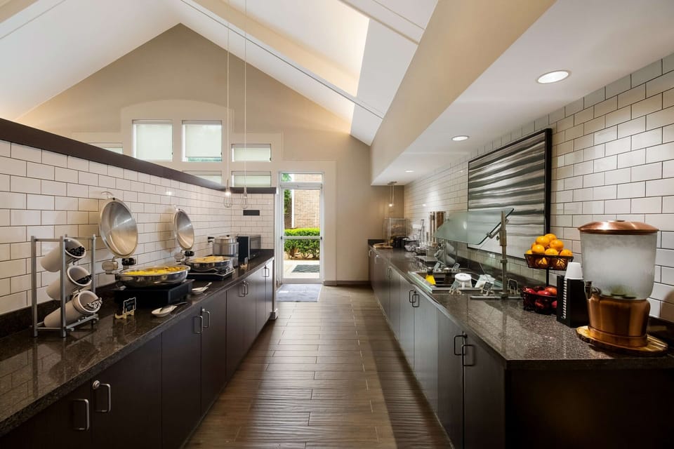 Start mornings with a satisfying spread in the breakfast area.