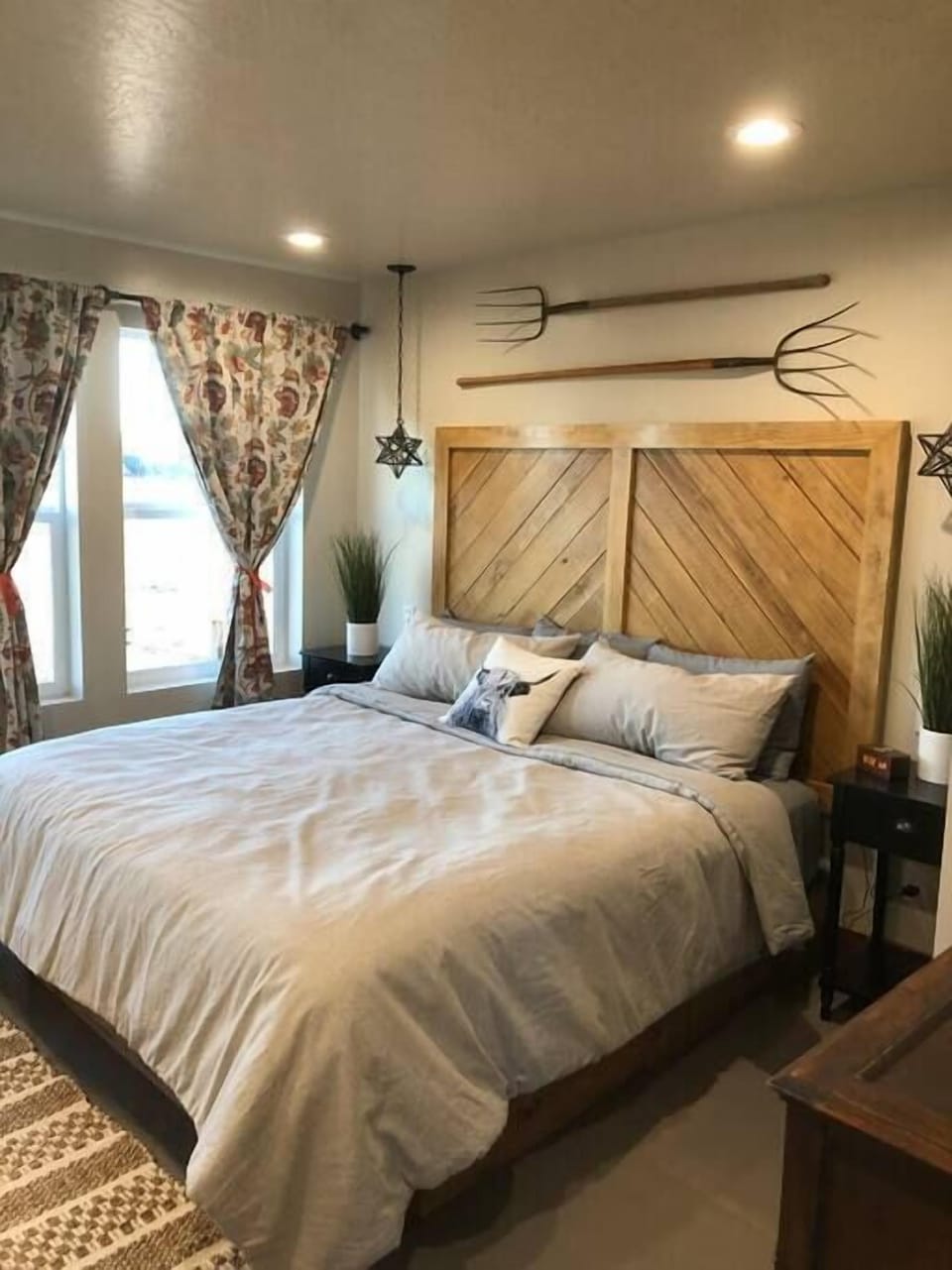 Stay in our Comfortable King Size Master Bedroom
